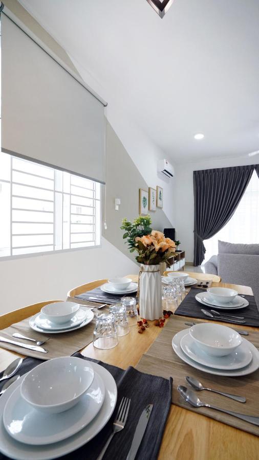 Villa Desaru Minimalism Muji Style By Joyfully 35M7 Exterior foto